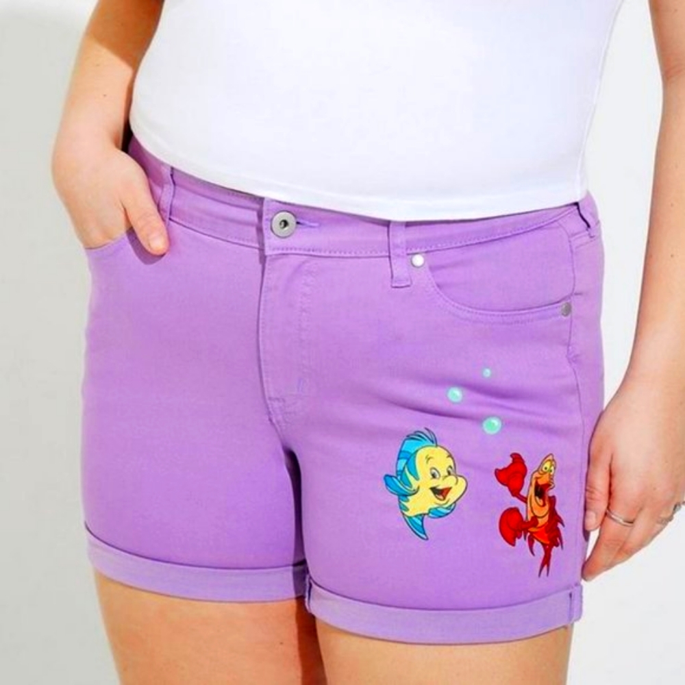 ❤️NWT TORRID DENIM SHORTS - DISNEY LITTLE MERMAID, SEBASTIAN, FLOUNDER